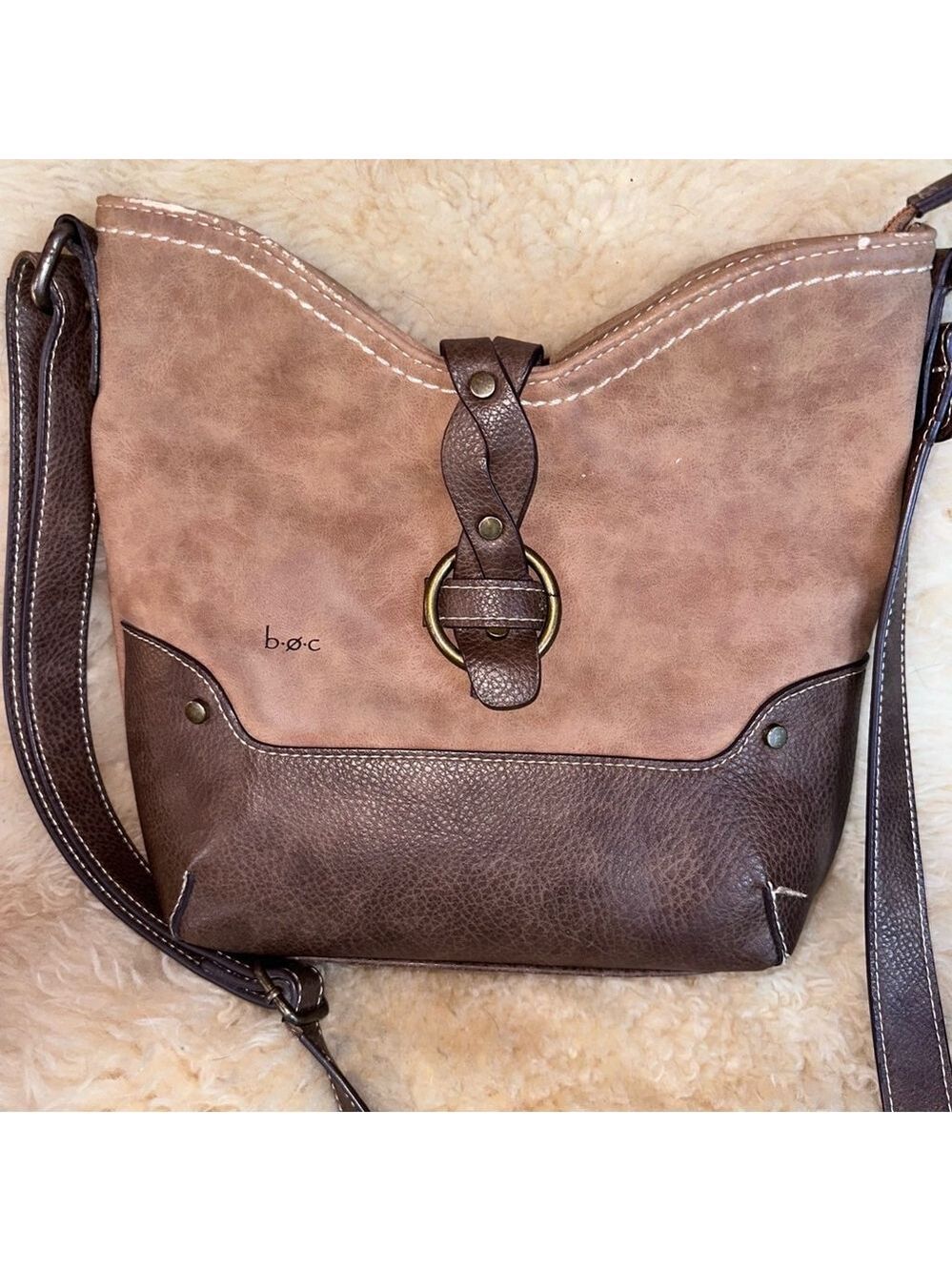 Born BOC Branford Crossbody Purse Handbag Brown Adjustable Shoulder Strap
